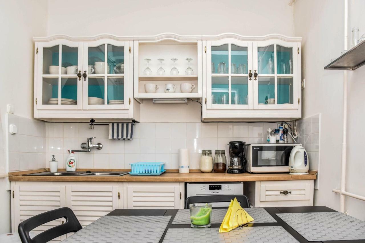 Diamond Astoria 4 Apartment Budapest Luaran gambar