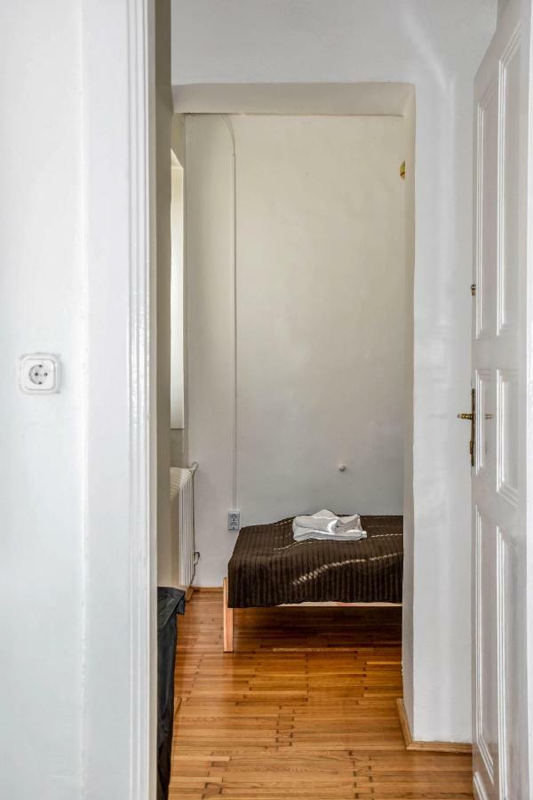 Diamond Astoria 4 Apartment Budapest Luaran gambar